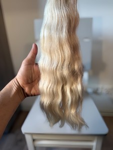 Extensiones de Cabello Humano Remy Indio Virgen 100% Natural Rubio Ondulado Suelto Profundo Sin Procesar - Product Image 4