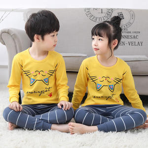 Pyjama pour enfants en coton, style printemps, imprimé avec un sourire adorable, nouveau modèle - Product Image 2