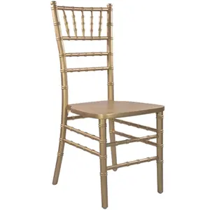 Ghế Tiffany Chiavari gỗ màu vàng đồng với đệm màu ngà - Product Image 3