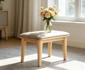 Otomana Moderna de Cuero PU con Patas de Madera, Asiento Acolchado Suave, Mueble de Estilo Escandinavo para Dormitorio o Sala de Estar - Product Image 3