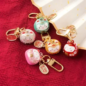 חמוד Maneki Neko מזל חתול מזל טוב קסם מתכת Keychain עבור Kawaii אנימה דרומא קמע מתנה