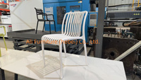 Chaise de salle à manger moderne en plastique, empilable, résistante aux intempéries, pour extérieur, jardin, balcon, café, restaurant - Vente en gros usine