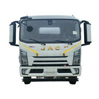 Camion-citerne JAC 8 tonnes à prix abordable pour le transport de carburant et de produits pétroliers