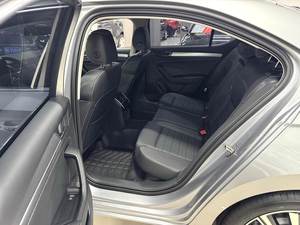 Skoda Superb 2023 1.4T TSI280 DSG Edición Premium, 13000 km, Exterior Blanco, 110 kW, 250 <span class=keywords><strong>N.m</strong></span>, Volante a la Izquierda - Product Image 6