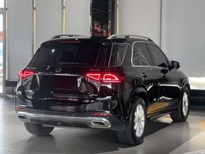 Mercedes-Benz <span class=keywords><strong>GLE</strong></span> <span class=keywords><strong>350</strong></span> <span class=keywords><strong>4MATIC</strong></span> 2022, Estilo Facelift, Auto, Sistema Híbrido Suave <span class=keywords><strong>de</strong></span> 48V, SUV, Techo Panorámico, 4x4, Jiben Auto - Product Image 3