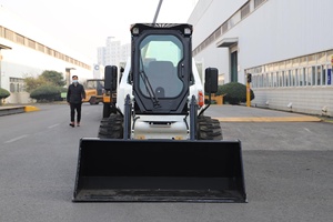 Minicargadora Lonking CDM312 con Barrena en Venta - Product Image 1