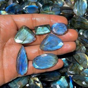 Labradorite Multicolore, Pierre Naturelle de Haute Qualité, Formes Mixtes, Facettée, Pierre en Vrac pour la Fabrication de Bijoux en Gros - Product Image 1