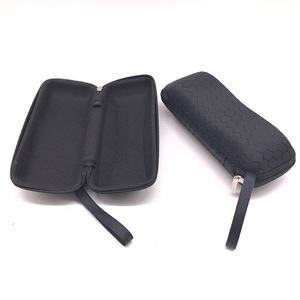 Étui à lunettes Xinpeng en EVA noir à motif hexagonal avec fermeture éclair, sac de rangement portable et protecteur pour lunettes de soleil et de vue - Product Image 5