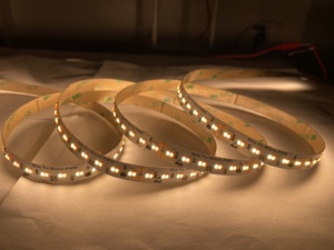 1800K-3000K striscia <span class=keywords><strong>LED</strong></span> luce fioca a caldo 5 metri striscia <span class=keywords><strong>Led</strong></span> 120led/m 240led/m <span class=keywords><strong>LED</strong></span> ad alta densità 2 perni cavo di illuminazione sotto-armadio - Product Image 6