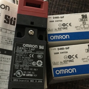 สวิตช์ประตู Omron D4NS-1AF 12V โลหะ ผลิตในญี่ปุ่น - Product Image 5