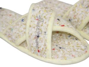 <span class=keywords><strong>Chaussons</strong></span> d'intérieur pour femmes, confortables, en mousse à mémoire de forme, avec semelle extérieure en silicone antidérapante et silencieuse, pour le printemps, l'été et l'automne - Product Image 3