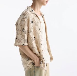 Cardigan personnalisé en tricot respirant et décontracté Chemise en tricot géométrique à manches courtes Chemise en tricot décontractée pour homme - Product Image 4