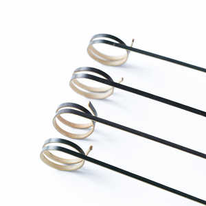 Fábrica al por mayor negro 12 centímetros anillo de dedo cuerda bastón de caramelo palos cóctel fiesta palos decoración de frutas palos de bambú - Product Image 2