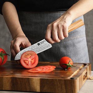 <span class=keywords><strong>Couteau</strong></span> Santoku japonais de luxe en acier damas 5.5 ''couteaux de <span class=keywords><strong>cuisine</strong></span> personnalisés manche en bois d'olivier boîte-cadeau - Product Image 4