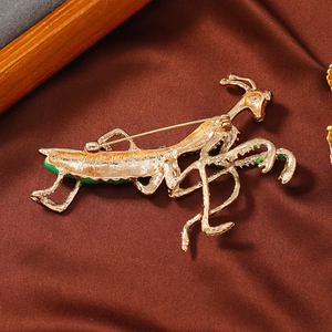 Nuevo broche <span class=keywords><strong>Mantis</strong></span> con incrustaciones de diamantes, accesorio personalizado europeo y americano, <span class=keywords><strong>flor</strong></span> para el pecho, broche de aleación de alta gama - Product Image 4