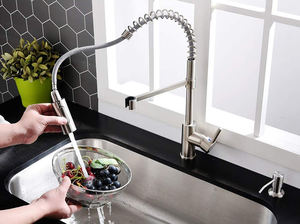 Offre Spéciale D'eau Chaude Et Froide En Acier Inoxydable Bec <span class=keywords><strong>Extractible</strong></span> <span class=keywords><strong>Robinet</strong></span> Robinets de Cuisine - Product Image 3