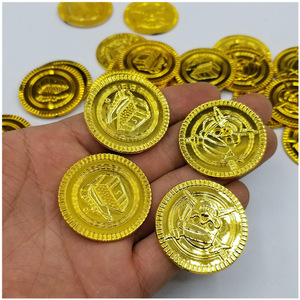 Pièces de monnaie en or 35 mm Pirates <span class=keywords><strong>des</strong></span> Caraïbes, bijoux, accessoires de jeu d'archéologie pour enfants, accessoires de fête, vente en gros - Product Image 5
