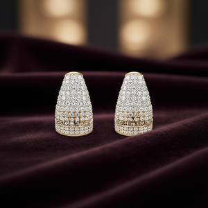 Orecchini a piramide bicolore E4269 con borchie, placcati oro 18K, con micro inserti di strass in cristallo, gioielli di lusso da donna per feste - Product Image 2