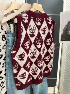 Women V Neck <b>Argyle</b> Knit <b>Sweater</b> Vest Cartoon Cat Pattern Sleeveless Vintage Loose Waistcoat Streetwear Casual Layering Tank Top - Product Image 2