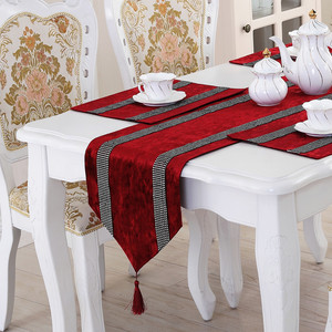 <span class=keywords><strong>Chemin</strong></span> <span class=keywords><strong>de</strong></span> <span class=keywords><strong>table</strong></span> en velours <span class=keywords><strong>de</strong></span> luxe avec strass, broderie, diamants, bleu, pour décoration <span class=keywords><strong>de</strong></span> fête <span class=keywords><strong>de</strong></span> mariage - Product Image 3