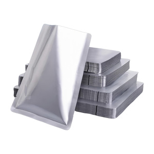 Bolsas <span class=keywords><strong>de</strong></span> Vacío <span class=keywords><strong>de</strong></span> Aluminio para Alimentos con Impresión en Huecograbado, Acabado Mate Dorado y Logotipo Personalizado para Ensaladas - Product Image 1