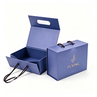 Boîte cadeau pour vêtements et chaussures, emballage de luxe, logo doré, carton, extra large, pliable, magnétique, boîte à bottes personnalisée avec poignée