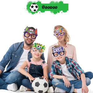 Lunettes de mode durables en plastique, accessoires de supporter pour la décoration de fête sur le thème du football, accessoires pour fans de football - Product Image 3