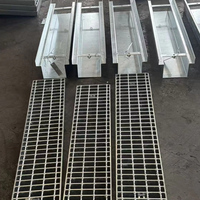 tranchée à haute charge de parcs Système de drainage de mur de toiture de passerelle durable Grille en acier galvanisée à chaud