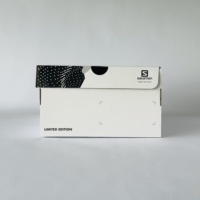 Boîte à chaussures en carton recyclé noir, style simplicité, avec impression personnalisée en gros, emballage de marque premium, revêtement UV