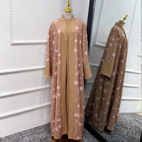 Robe Abaya Florale à Motifs Imprimés en Relief Magnifique Cardigan Brodée Tendance Élégante pour Femmes Musulmanes 0,6 kg
