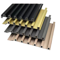 Plaque convexe en alliage d'aluminium de décoration de tête de porte de grille convexe de grande muraille avec le profil en aluminium durable de placage ondulé de vague en métal