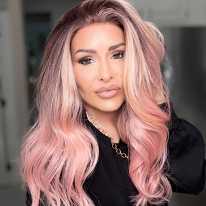 Pelucas de Fibra Sintética de Alta Calidad al por Mayor, Color Rosa Melocotón, Resistentes al Calor, con Frente de Encaje y Línea de Cabello Pre-Desplumada - Product Image 1