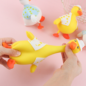Jouets Squishy pour Enfants, Jouets Anti-Stress Animaux, Jouets Amusants à Presser, Jouets Squishy en Forme de Canard Remplis de Farine à Remontée Lente - Product Image 6