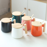 Lot de tasses à café en céramique personnalisables de 350 ml avec logo, couvercle en bois et cuillère, résistantes à la chaleur, réutilisables, échantillon gratuit