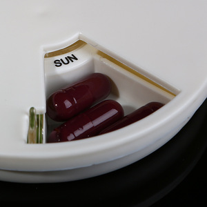 Portable Round Pillbox 7 Compartments Rotating Cover Medicine Storage Case For Travel Use - Product Image 2