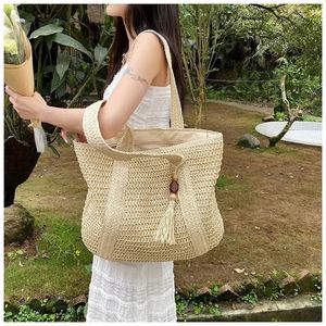 Sacs Géométriques Tissés Faits Main au Vietnam pour Femmes, Grandes Pochettes à Bandoulière, Sacs de Plage Tricotés Imperméables - Product Image 2