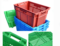 Caisse en plastique empilable Huidu prête à l'emploi 60x40x32cm, caisse à légumes ventilée en PP, système de codage couleur, boîtes de rangement, bacs