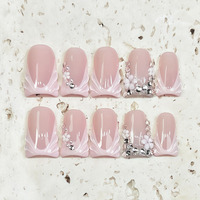 TSZS Luxury 10 pièces Faux ongles à presser en gel souple style français bec de canard, motif Spice Girl, fleur sculptée 3D et strass, en acrylique