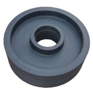 Capstan de Arrastre de Alambre de Nylon Fundido a Presión con 4 Ranuras - Product Image 1