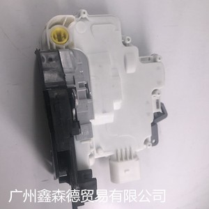 ตัวกระตุ้นล็อคประตูรถยนต์ออดี้ 8J2837016 ดีซี 12V ระบบล็อคกลางแบบรีโมทคอนโทรลพลาสติก - Product Image 2