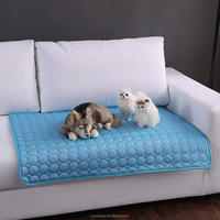 Tapis rafraîchissant en soie glacée pour animaux de compagnie, respirant, imperméable, écologique, doux, lavable, antidérapant, coussin de lit d'été pour chiens et chats