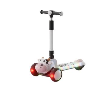 Nouveau modèle Scooter pour enfants à 3 roues Scooter pliable pour enfants de 2 à <span class=keywords><strong>10</strong></span> <span class=keywords><strong>ans</strong></span>, réglable en hauteur - Product Image 2