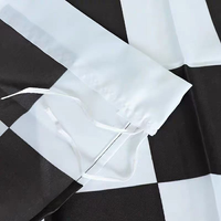 Drapeau à fanions double face noir et blanc à carreaux, style volant, 100 % polyester, imprimé numériquement, écologique et imperméable – En stock