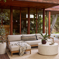 Canapés de jardin contemporains pour villa, résistants à l'eau, en bois massif, résistants aux intempéries, ensemble de canapés de luxe pour l'extérieur, ensemble de canapés modulaires pour l'extérieur