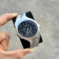 Montre rétro Y2K sur le thème des extraterrestres, style mid-century original, cadran en cristal saphir, bracelet en alliage, montre-bracelet à quartz pour homme