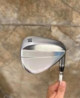 Ensemble de wedges de golf forgés OEM avec rainures CNC, haute rotation, pour sable et gap, plusieurs finitions, tiges et logos personnalisables disponibles