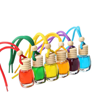 Bouteille diffuseur de parfum en verre suspendu pour voiture de 8 ml, transparente, avec bouchon à vis, couvercle en bois, bouteille de parfum de haute qualité, diffuseur à roseaux