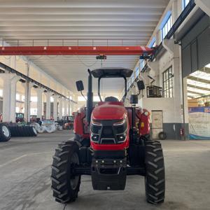 Tracteur agricole robuste pour la remise en état de grandes surfaces, la culture de cultures en terres arides et les opérations sur le terrain - Product Image 1