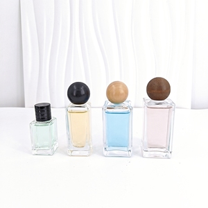 Bán buôn chai nước hoa thủy tinh trong các kích cỡ khác nhau (30ml 35ml 50ml 60ml 100ml) hình chữ nhật vuông với nắp che mỹ phẩm - Product Image 4