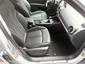 รถยนต์มือสอง <span class=keywords><strong>Audi</strong></span> <span class=keywords><strong>Q2</strong></span> 35TFSI 1.4T ปี <span class=keywords><strong>2023</strong></span> รถ SUV ขนาดกะทัดรัด ประหยัดน้ำมัน ดีไซน์ใส่ของได้เยอะ คุณภาพนำเข้าจากจีน - Product Image 3